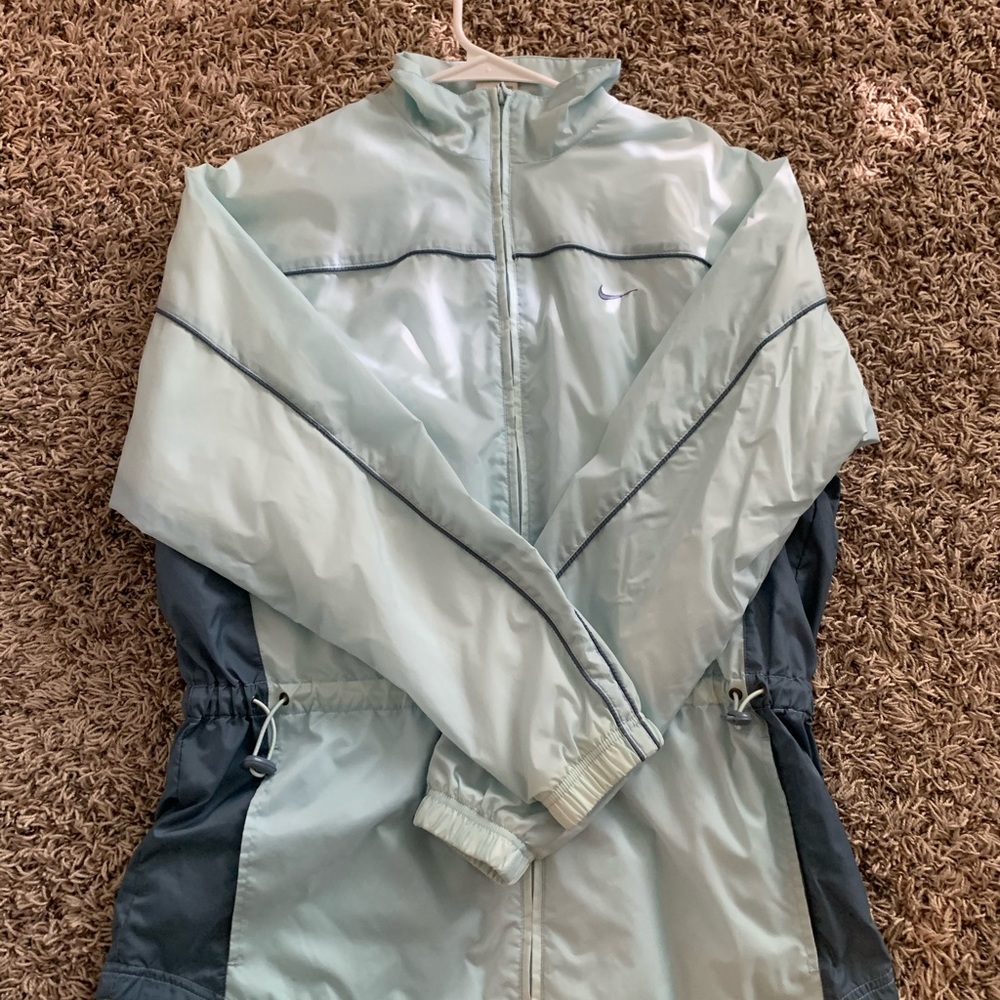NIKE Windbreaker/ Jacket
